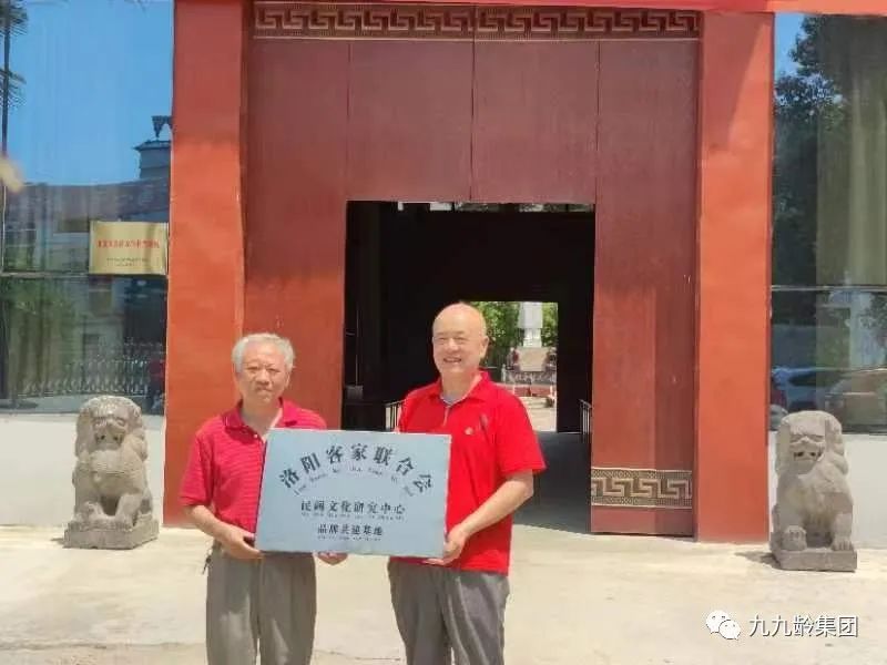 1689818708140616.jpg 640.jpg